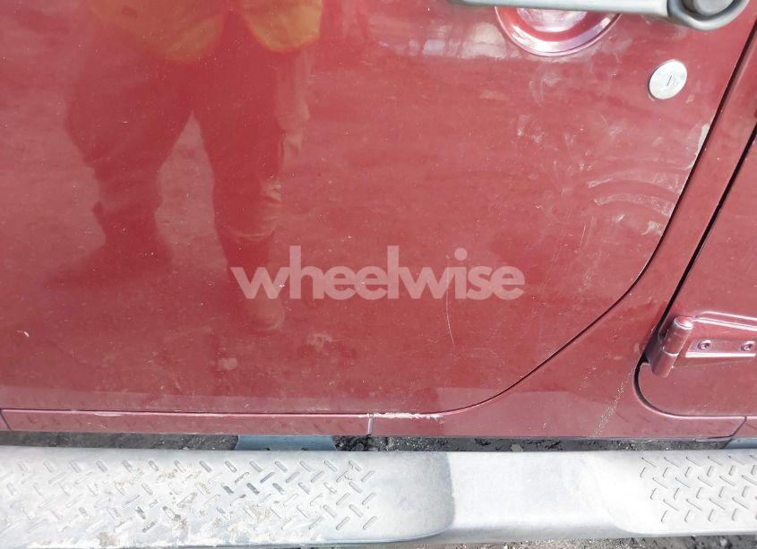 Photo 6 of 2007 Jeep Wrangler UNLIMITED SAHARA (VIN 1J4GA591X7L187142)