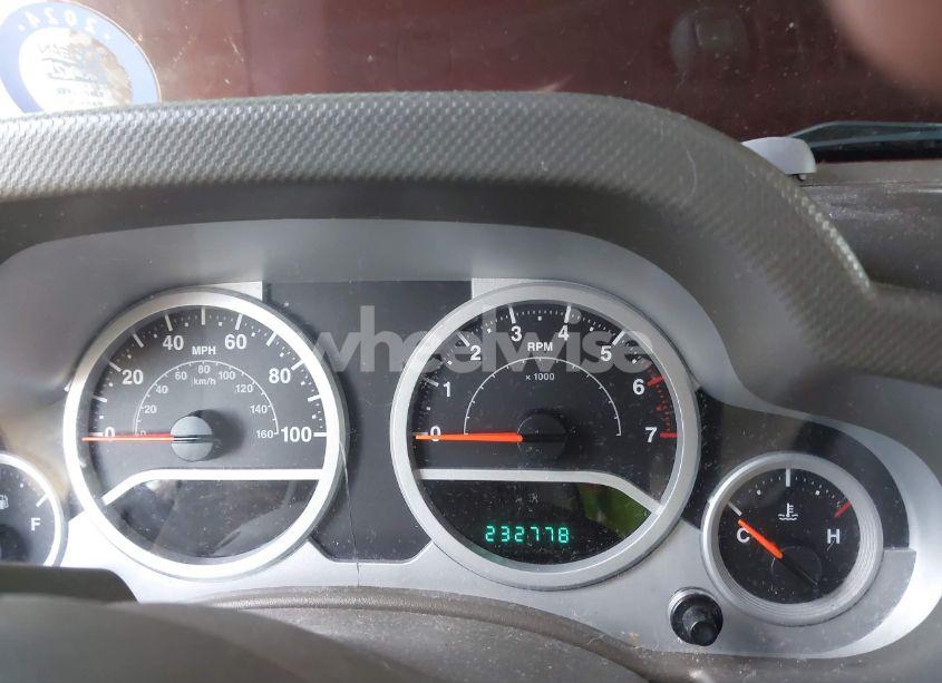 Photo 7 of 2007 Jeep Wrangler UNLIMITED SAHARA (VIN 1J4GA591X7L187142)