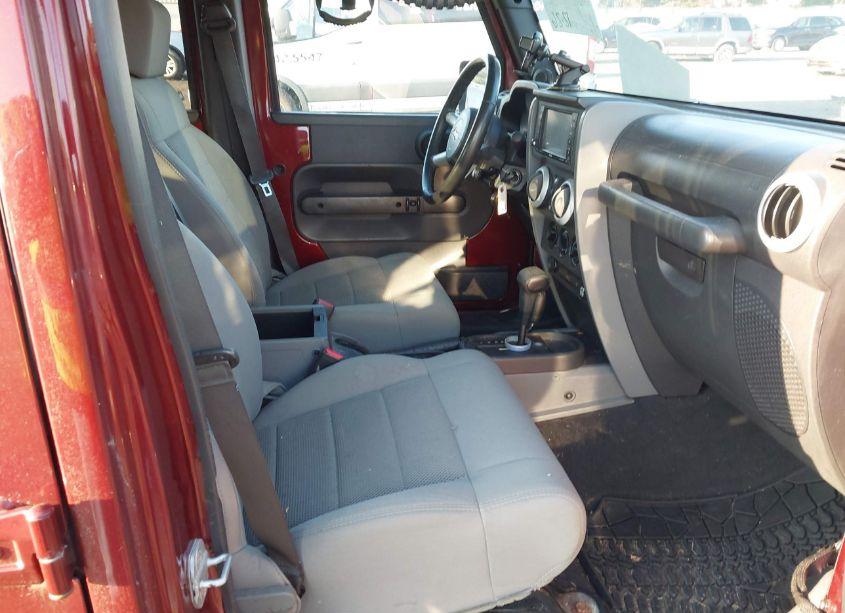 Photo 5 of 2008 Jeep Wrangler UNLIMITED SAHARA (VIN 1J4GA591X8L536396)