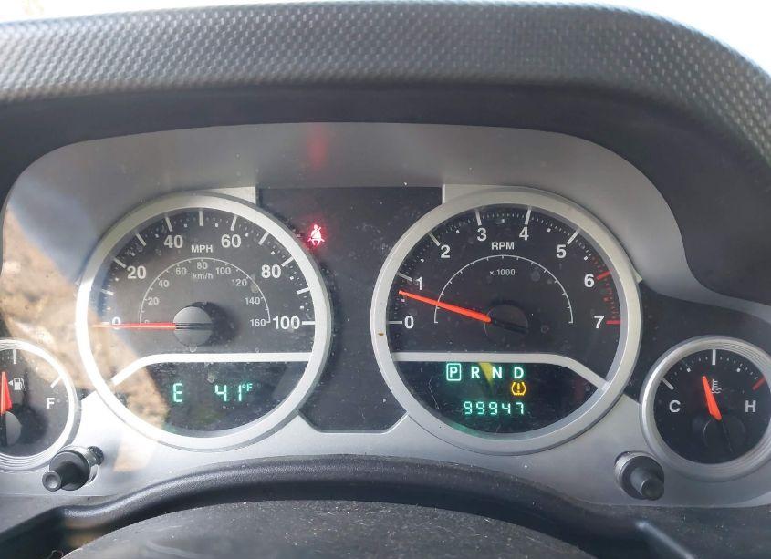 Photo 7 of 2008 Jeep Wrangler UNLIMITED SAHARA (VIN 1J4GA591X8L536396)