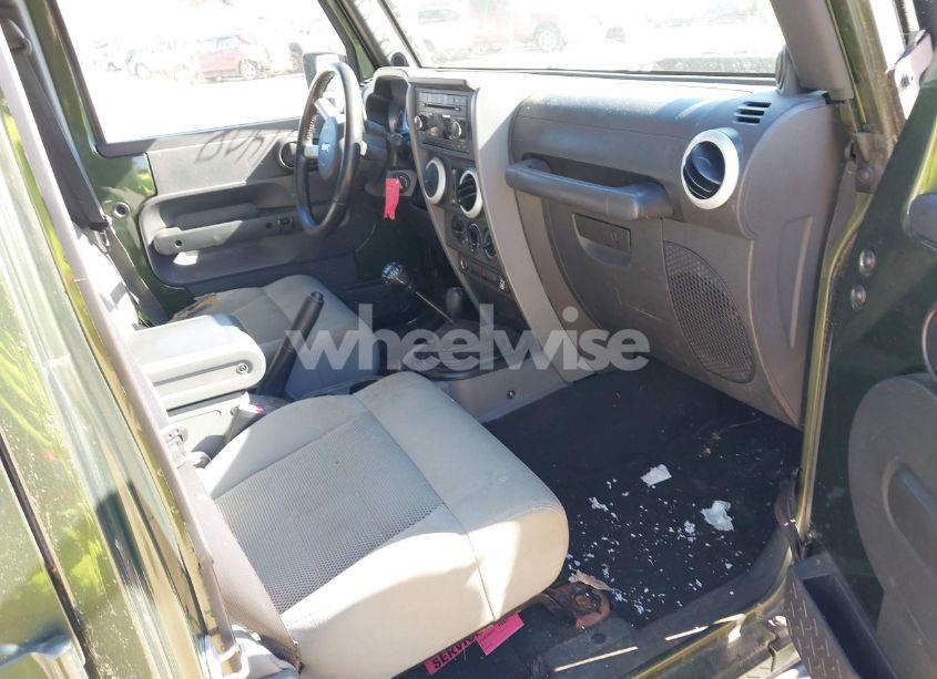 Photo 5 of 2008 Jeep Wrangler (VIN 1J4GA591X8L625692)