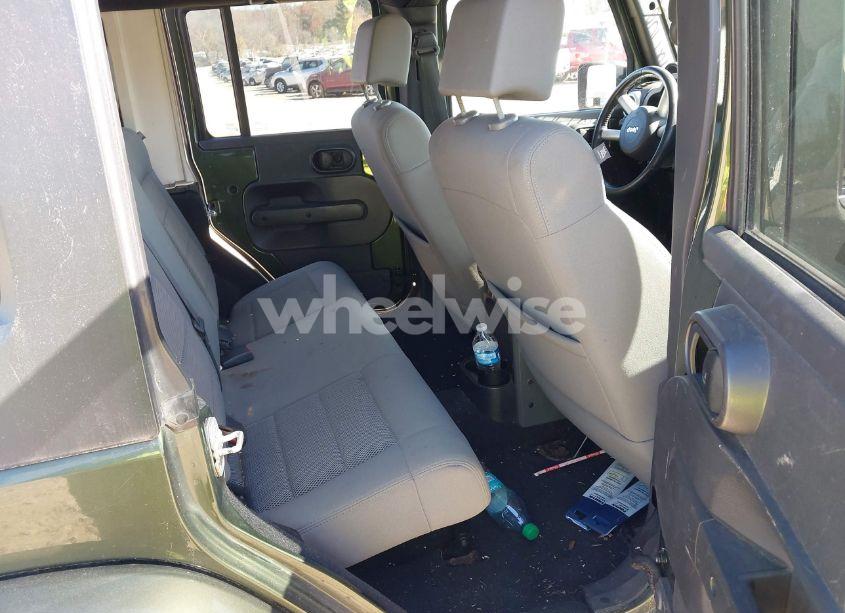 Photo 8 of 2008 Jeep Wrangler (VIN 1J4GA591X8L625692)