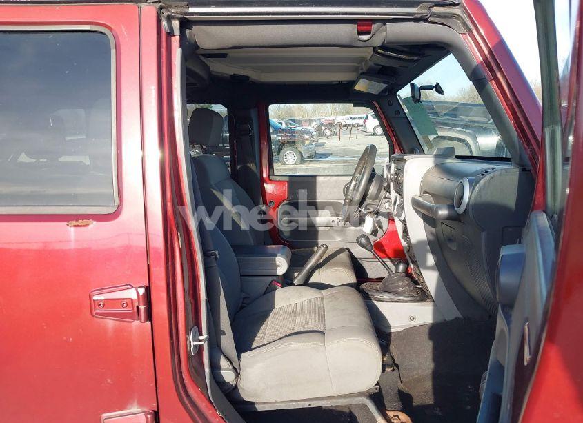 Photo 5 of 2009 Jeep Wrangler UNLIMITED SAHARA (VIN 1J4GA591X9L701493)