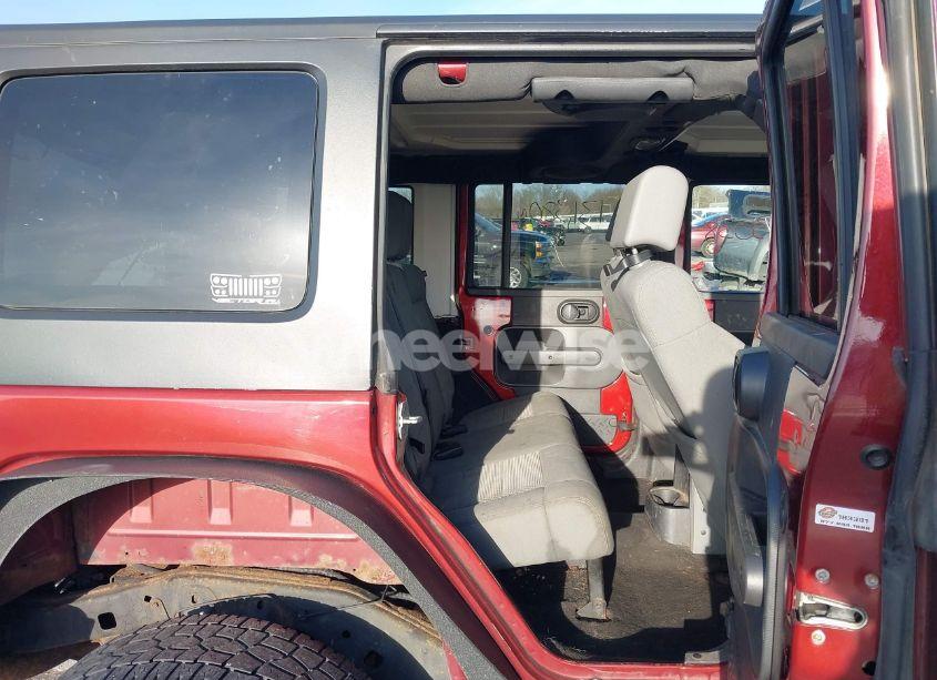 Photo 8 of 2009 Jeep Wrangler UNLIMITED SAHARA (VIN 1J4GA591X9L701493)