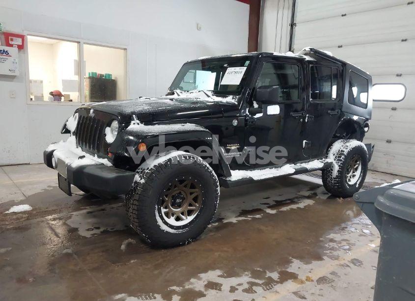 Photo 2 of 2009 Jeep Wrangler UNLIMITED SAHARA (VIN 1J4GA591X9L705804)