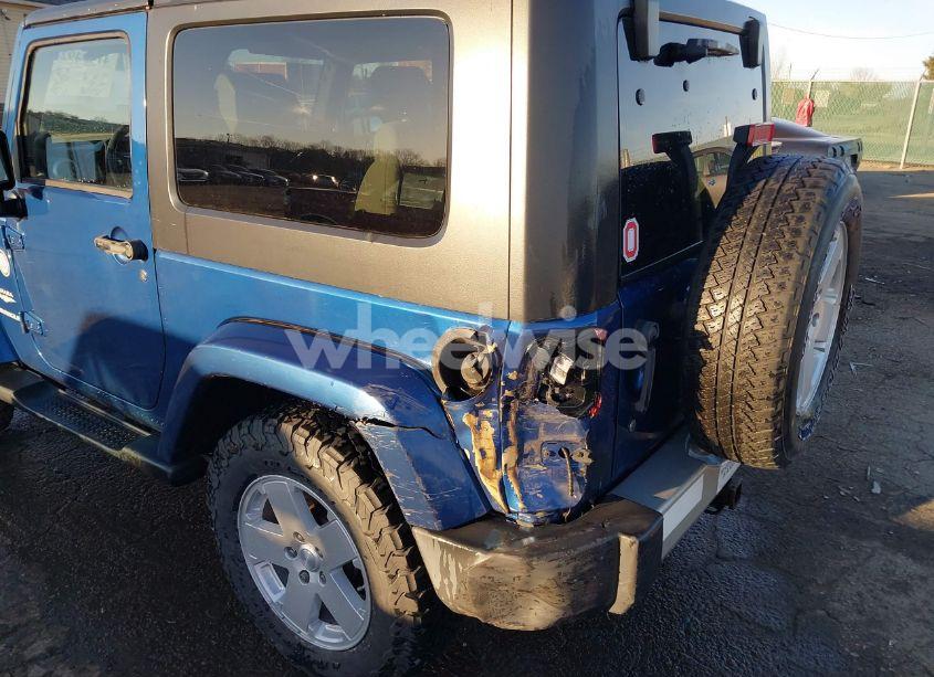 Photo 6 of 2010 Jeep Wrangler SAHARA (VIN 1J4GA5D11AL105992)