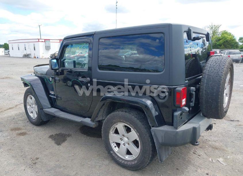 Photo 3 of 2011 Jeep Wrangler SAHARA (VIN 1J4GA5D11BL617222)