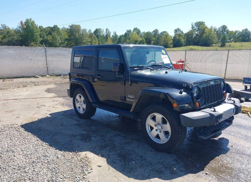 2010 Jeep Wrangler SAHARA (VIN 1J4GA5D1XAL216217) main photo