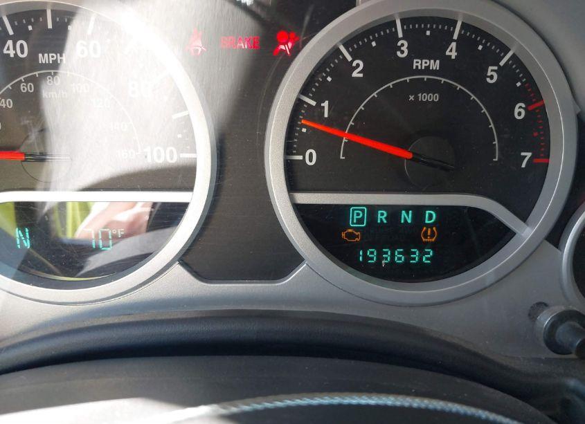 Photo 7 of 2010 Jeep Wrangler SAHARA (VIN 1J4GA5D1XAL216217)