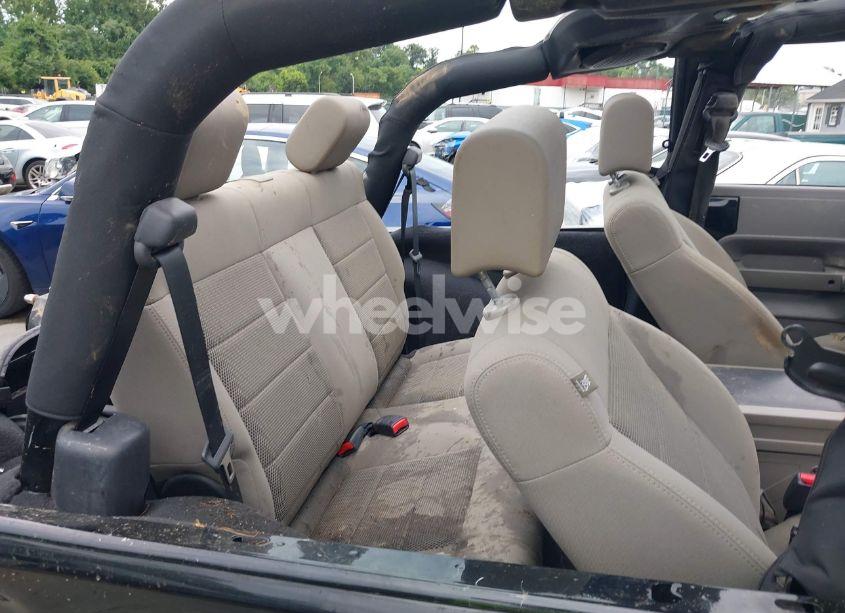 Photo 8 of 2008 Jeep Wrangler RUBICON (VIN 1J4GA64118L570501)