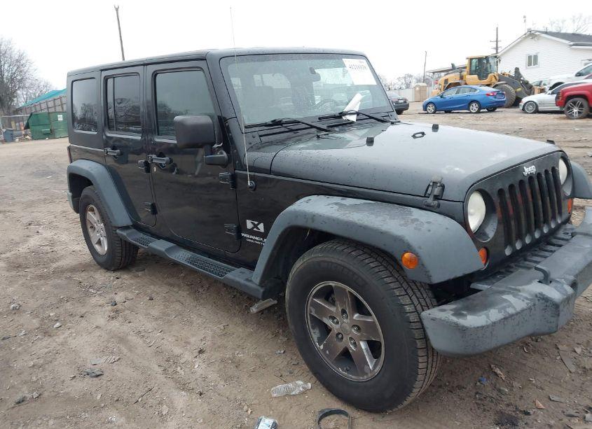 2008 Jeep Wrangler UNLIMITED X (VIN 1J4GB39118L609544) main photo