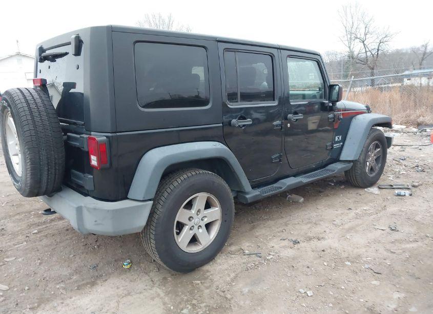 Photo 4 of 2008 Jeep Wrangler UNLIMITED X (VIN 1J4GB39118L609544)
