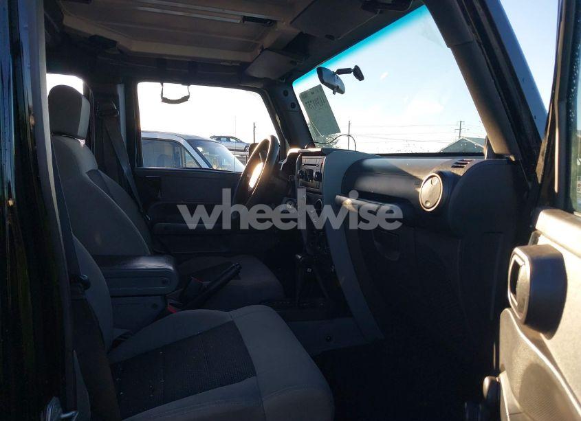 Photo 5 of 2008 Jeep Wrangler UNLIMITED X (VIN 1J4GB39128L576666)