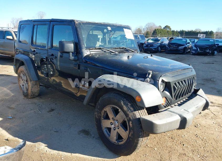 2009 Jeep Wrangler UNLIMITED X (VIN 1J4GB39139L767675) main photo