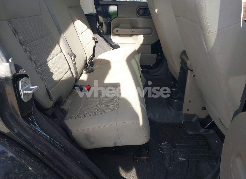 Photo 8 of 2008 Jeep Wrangler UNLIMITED SAHARA (VIN 1J4GB59118L522013)