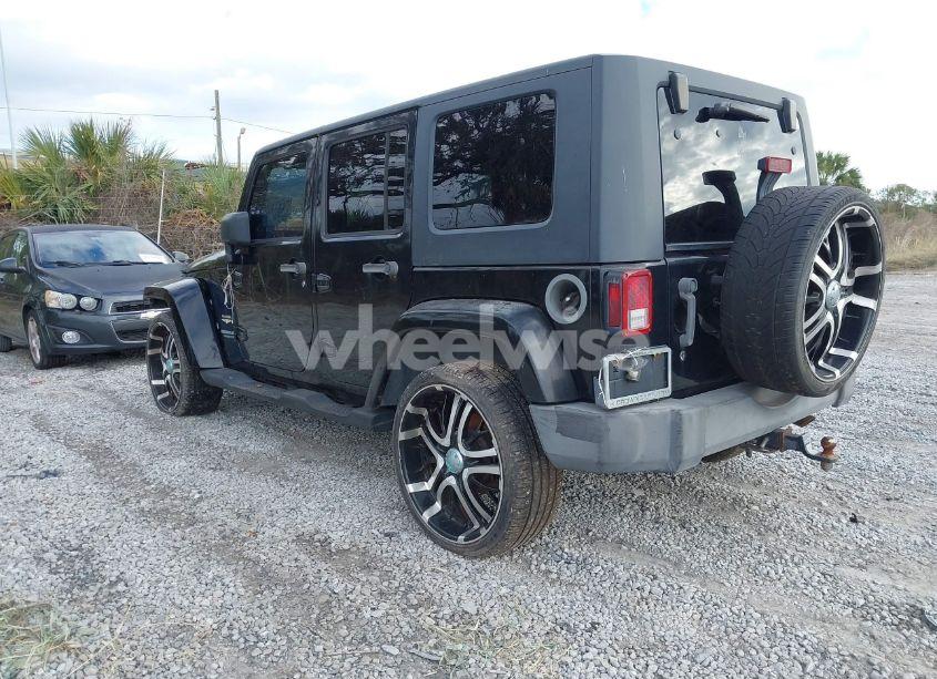 Photo 3 of 2007 Jeep Wrangler UNLIMITED SAHARA (VIN 1J4GB59147L102728)