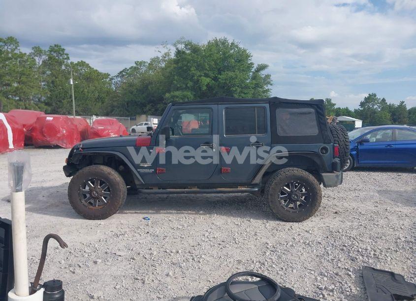 Photo 14 of 2007 Jeep Wrangler UNLIMITED SAHARA (VIN 1J4GB59167L221686)