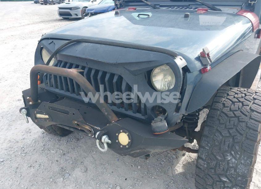 Photo 6 of 2007 Jeep Wrangler UNLIMITED SAHARA (VIN 1J4GB59167L221686)