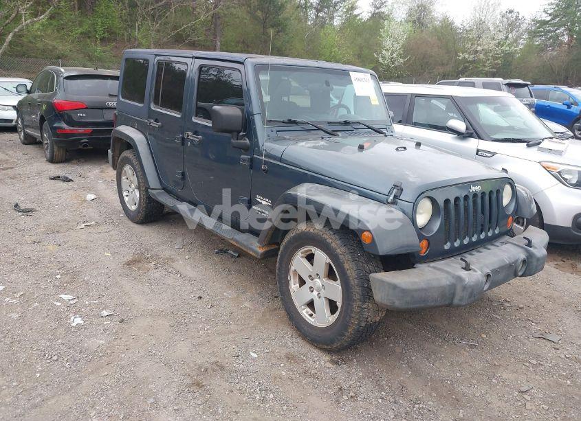 2007 Jeep Wrangler UNLIMITED SAHARA (VIN 1J4GB59197L200251) main photo