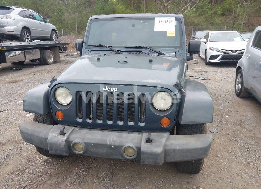 Photo 12 of 2007 Jeep Wrangler UNLIMITED SAHARA (VIN 1J4GB59197L200251)