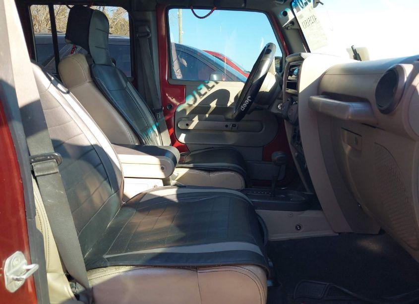 Photo 5 of 2007 Jeep Wrangler UNLIMITED SAHARA (VIN 1J4GB591X7L143221)