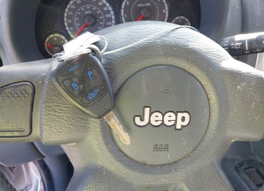 Photo 11 of 2005 Jeep Liberty RENEGADE (VIN 1J4GK38K55W576682)