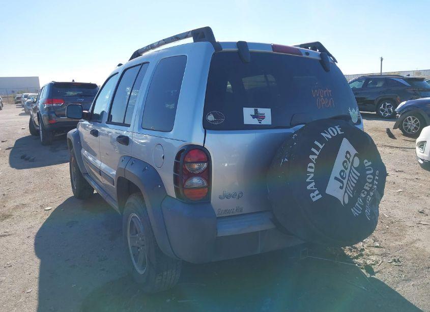 Photo 3 of 2005 Jeep Liberty RENEGADE (VIN 1J4GK38K55W576682)