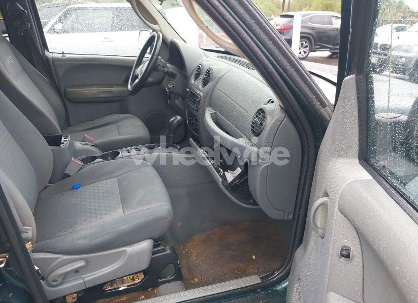Photo 5 of 2005 Jeep Liberty RENEGADE (VIN 1J4GK38K75W684172)
