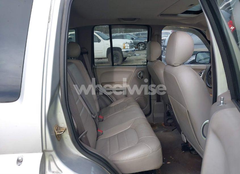 Photo 8 of 2004 Jeep Liberty RENEGADE (VIN 1J4GK38K94W128394)