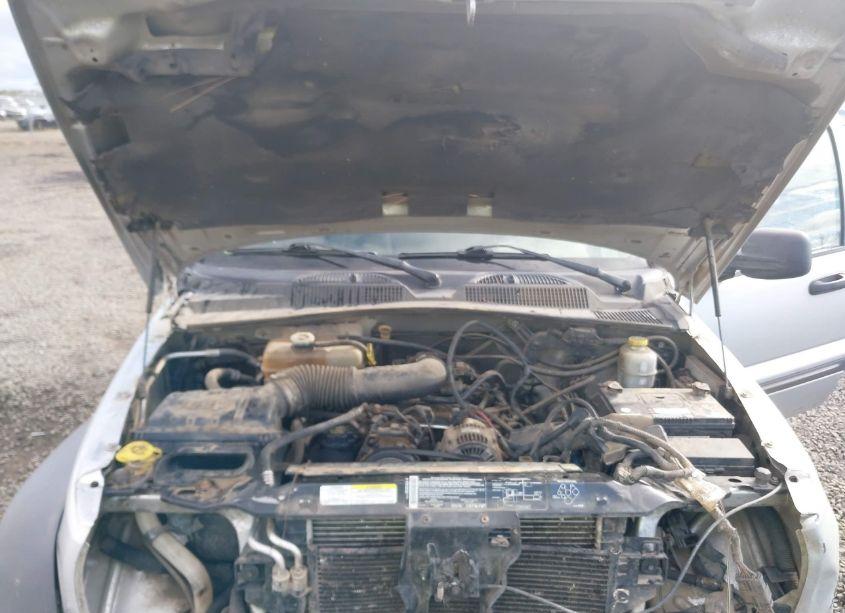 Photo 10 of 2004 Jeep Liberty SPORT (VIN 1J4GK48K04W229751)