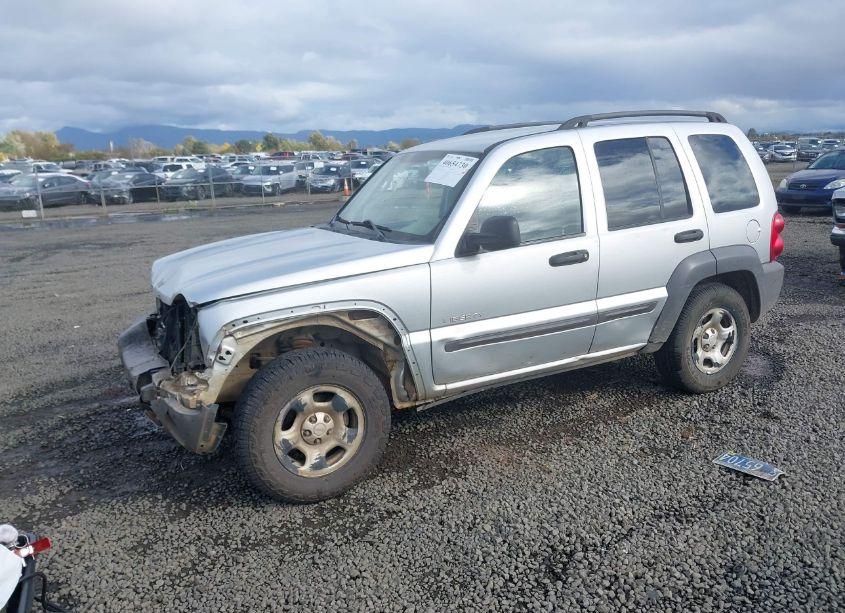 Photo 2 of 2004 Jeep Liberty SPORT (VIN 1J4GK48K04W229751)