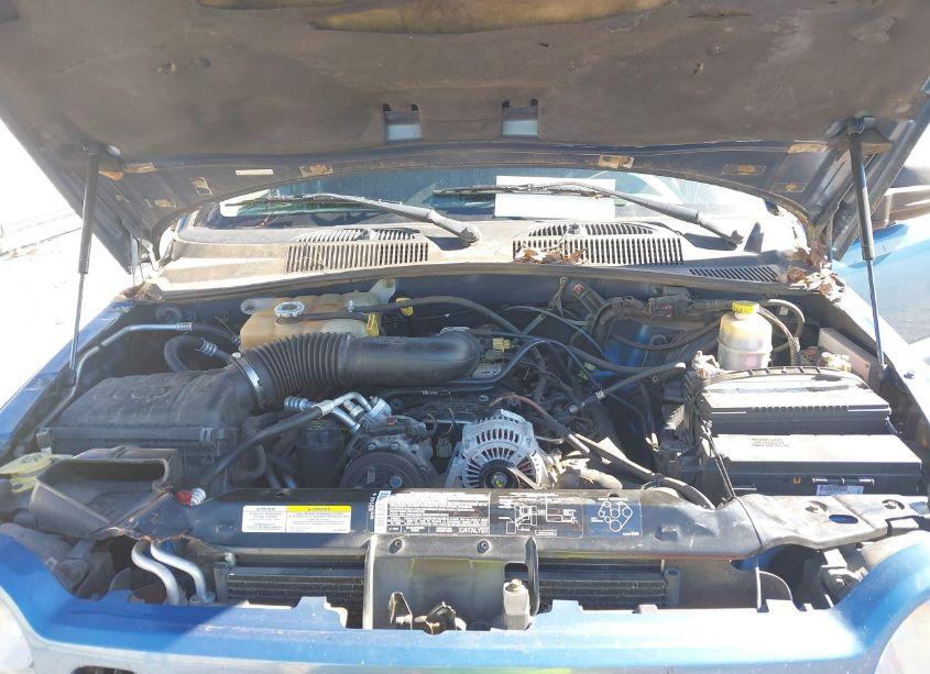 Photo 9 of 2005 Jeep Liberty SPORT (VIN 1J4GK48K05W612820)