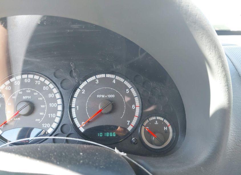 Photo 6 of 2005 Jeep Liberty SPORT (VIN 1J4GK48K05W612820)