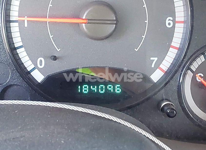 Photo 15 of 2005 Jeep Liberty SPORT (VIN 1J4GK48K05W680096)