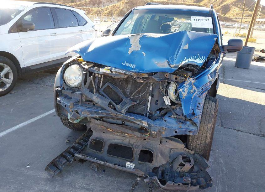 Photo 6 of 2004 Jeep Liberty SPORT (VIN 1J4GK48K24W153997)