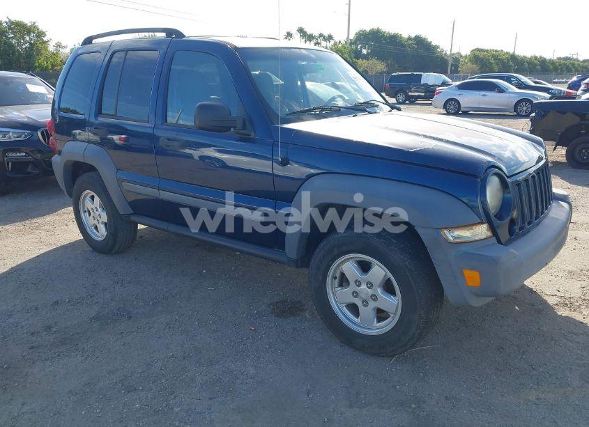 2005 Jeep Liberty SPORT (VIN 1J4GK48K25W594756) main photo