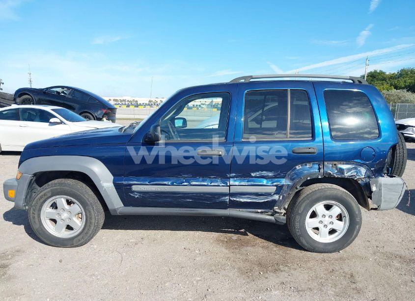 Photo 14 of 2005 Jeep Liberty SPORT (VIN 1J4GK48K25W594756)
