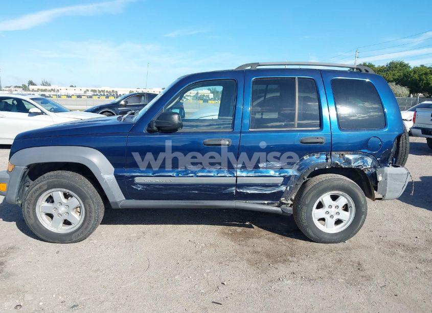 Photo 6 of 2005 Jeep Liberty SPORT (VIN 1J4GK48K25W594756)