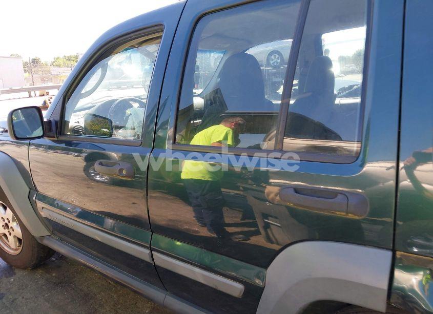 Photo 14 of 2006 Jeep Liberty SPORT (VIN 1J4GK48K66W122836)