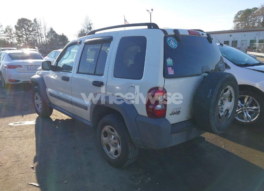 Photo 3 of 2005 Jeep Liberty SPORT (VIN 1J4GK48K75W607761)