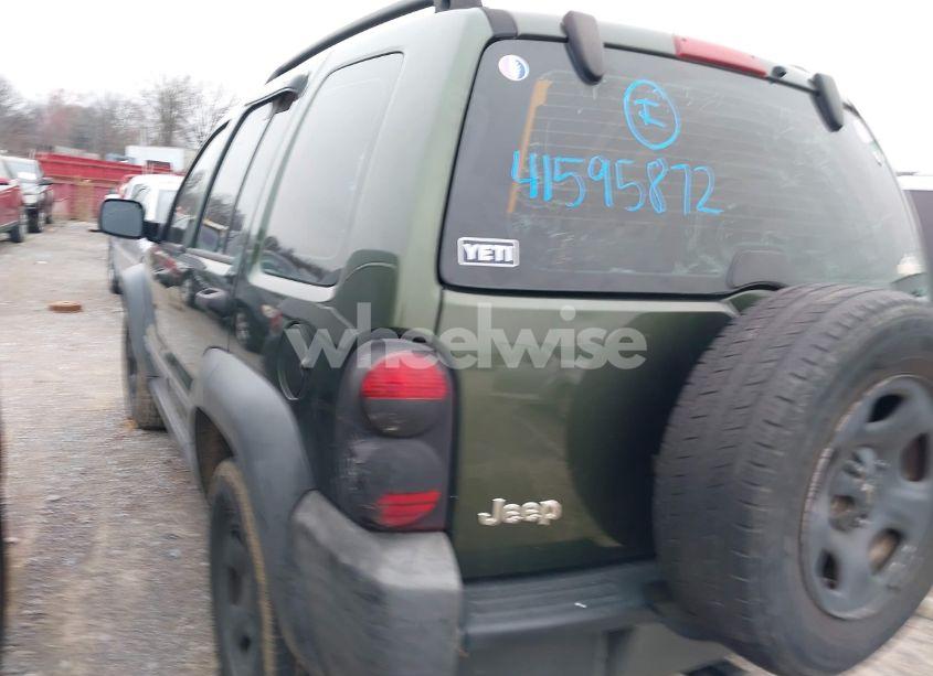 Photo 3 of 2007 Jeep Liberty SPORT (VIN 1J4GK48K77W502141)