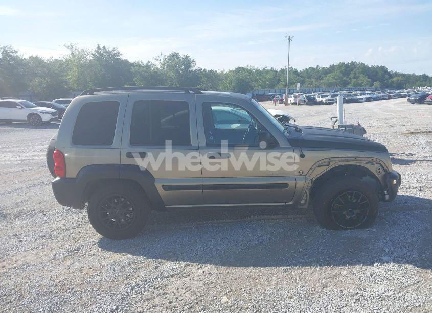 Photo 12 of 2004 Jeep Liberty SPORT (VIN 1J4GK48KX4W295398)