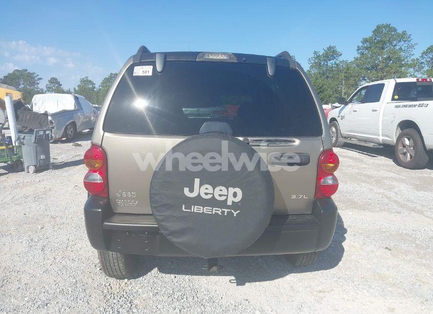 Photo 15 of 2004 Jeep Liberty SPORT (VIN 1J4GK48KX4W295398)