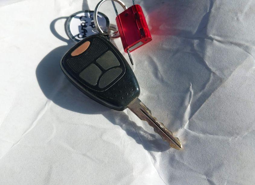 Photo 11 of 2005 Jeep Liberty SPORT (VIN 1J4GK48KX5W511025)