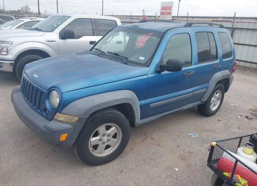 Photo 2 of 2006 Jeep Liberty SPORT (VIN 1J4GK48KX6W261612)
