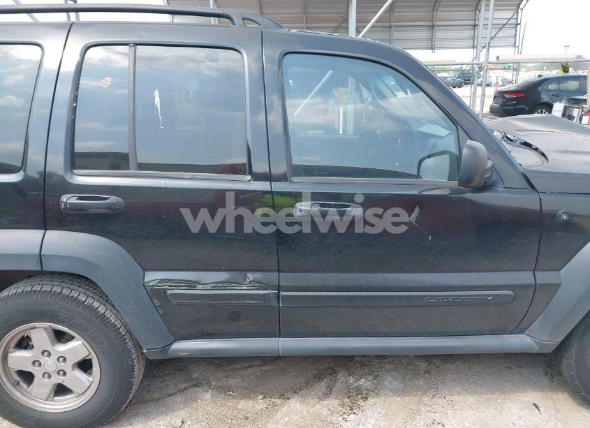 Photo 13 of 2006 Jeep Liberty SPORT (VIN 1J4GK48KX6W268768)