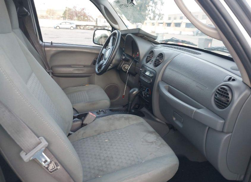 Photo 5 of 2007 Jeep Liberty SPORT (VIN 1J4GK48KX7W642734)