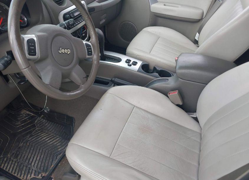 Photo 13 of 2005 Jeep Liberty LIMITED EDITION (VIN 1J4GK58K45W620070)