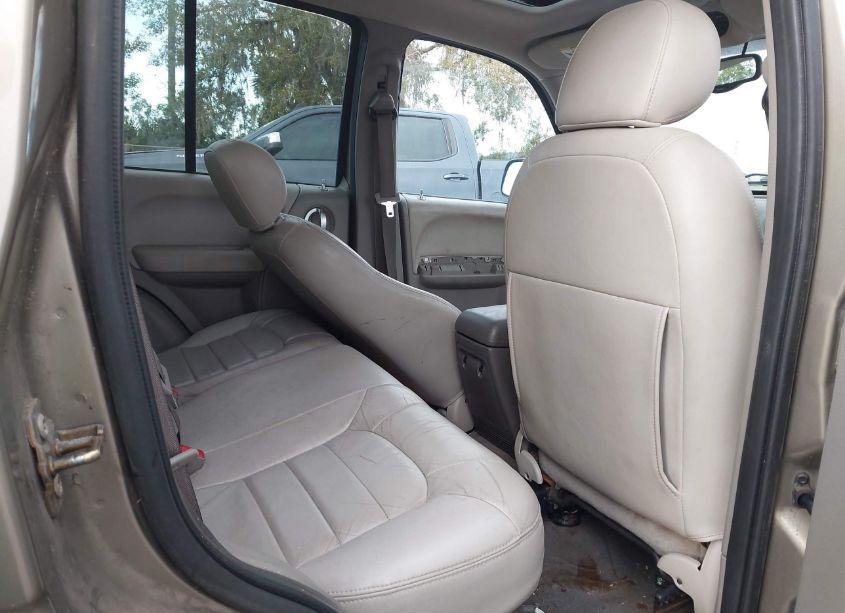 Photo 8 of 2004 Jeep Liberty LIMITED EDITION (VIN 1J4GK58K54W205080)