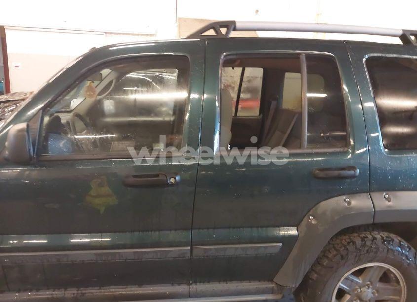 Photo 14 of 2005 Jeep Liberty RENEGADE (VIN 1J4GL38K25W615838)